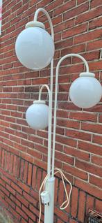 Vintage retro staandelamp met glazen bollen kapjes zie fotos, Ophalen
