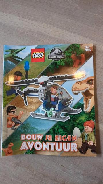 Lego boek bouw je eigen avontuur - Jurassic World beschikbaar voor biedingen