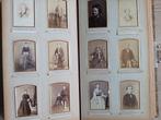 Antiek fotoalbum met ca. 80 foto's, Verzamelen, Foto's en Prenten, Ophalen of Verzenden, Voor 1940, Gebruikt