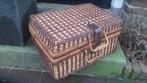 Rieten KOFFER / MAND 46 x 31 cm. opbergkoffer speelgoedkist, Huis en Inrichting, Woonaccessoires | Schalen en Manden, Gebruikt