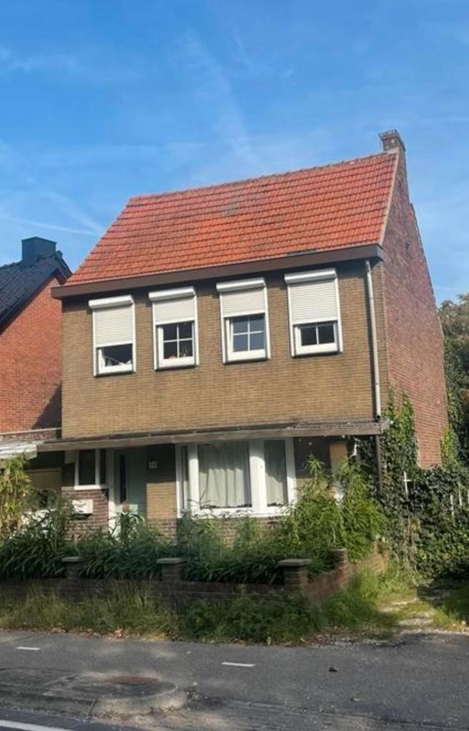 Te koop woning in venlo noord, Huizen en Kamers, Huizen te koop, Limburg, 200 tot 500 m², Hoekwoning, Verkoop zonder makelaar