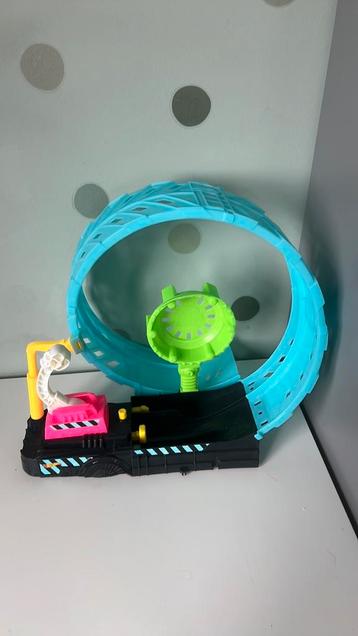 Hot wheels glow in the dark beschikbaar voor biedingen
