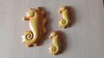 Set van drie decoratieve zeepaardjes (aardewerk), Ophalen