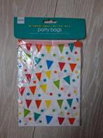 Hema uitdeelzakjes slinger patroon 8 stuks, Ophalen of Verzenden, Nieuw, Versiering, Verjaardag