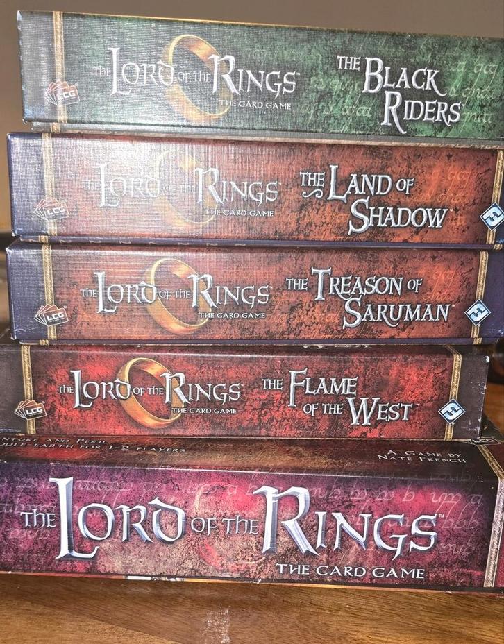 Lord of the Rings LCG + 4Saga Expansions, Hobby en Vrije tijd, Gezelschapsspellen | Kaartspellen, Ophalen