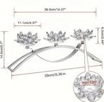 Kristallen Lotus Kandelaar - 3 Lichtjes, Huis en Inrichting, Woonaccessoires | Kandelaars en Kaarsen, Nieuw, Ophalen of Verzenden
