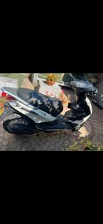 Piaggio New Fly Scooter, Fietsen en Brommers, Scooters | Piaggio, Ophalen, Gebruikt, Overige modellen, Maximaal 45 km/u