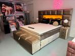 ACTIE Luxe Velvet Boxspring Open Haard 180x200cm NEW NIEUW, Huis en Inrichting, Nieuw, Beige, 180 cm, Ophalen of Verzenden