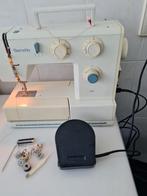 Bernette Naaimachine Typ 430 met alle behoren., Hobby en Vrije tijd, Naaimachines en Toebehoren, Ophalen, Zo goed als nieuw, Naaimachine