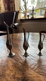 Drie sierlijke tinnen vaasjes, Antiek en Kunst, Antiek | Tin, Ophalen of Verzenden