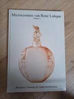Boek Microcosmos van René Lalique: deel 1 B. Janssen - 2012, Ophalen of Verzenden, Zo goed als nieuw, Benjamin Janssens & Linda Roelfszema