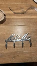 Riviera maison Mr&Mrs kapstokje, 26x16 cm., Ophalen of Verzenden