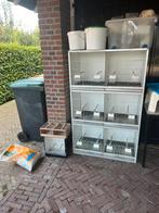 Broedkooien+toebehoren, Dieren en Toebehoren, Vogels | Hokken en Kooien, Ophalen, Zo goed als nieuw, Kunststof, Broedkooi of Kweekkooi
