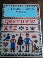 Zelf merklappen maken, Felicity Lewis, Hobby en Vrije tijd, Borduren en Borduurmachines, Ophalen of Verzenden, Zo goed als nieuw