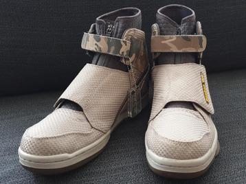 Reebok Alien Stomper - Bug Stomper NEW OVP EU40.5 US8 beschikbaar voor biedingen