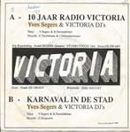 Yves Segers & Victoria DJ's – 10 Jaar Victoria (PIRAAT), Ophalen of Verzenden, Zo goed als nieuw, Overige formaten, Streekmuziek