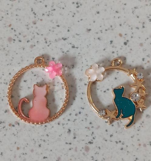Metalen bedel kat (rond) "nieuw", Hobby en Vrije tijd, Kralen en Sieraden maken, Nieuw, Bedel, Ophalen of Verzenden