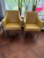 Twee okergele leren stoeltjes, Huis en Inrichting, Stoelen, Ophalen, Gebruikt, Twee, Overige kleuren