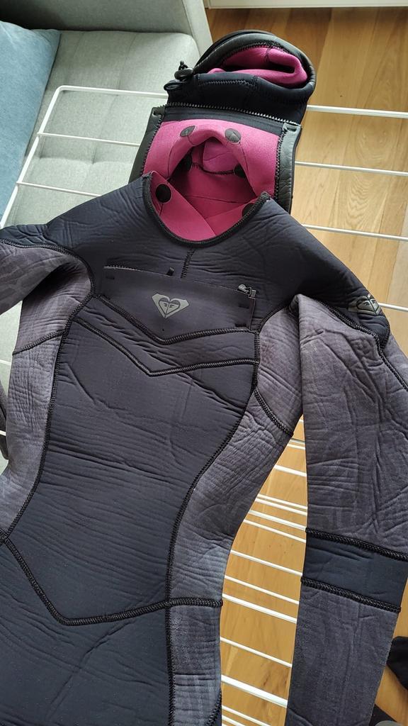 Roxy Wetsuit Dames XS 5/4 met Capuchon, Watersport en Boten, Watersportkleding, Gebruikt, Wetsuit, Dame, Ophalen of Verzenden