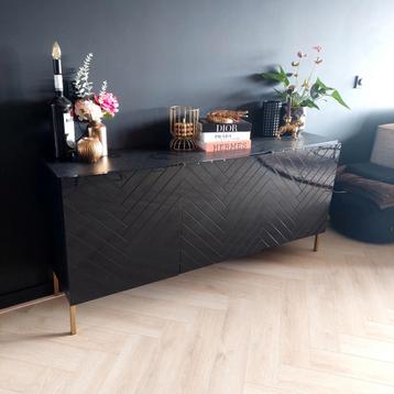 Dressoir zwart met goud, glimmende deurtjes
