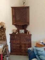 Spaanse hoekkast., Antiek en Kunst, Antiek | Meubels | Kasten, Ophalen