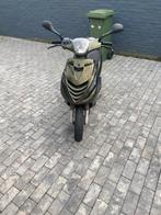 Piaggio zip 2takt 50cc, Fietsen en Brommers, Scooters | Piaggio, Tweetakt, Gebruikt, Zip, Ophalen of Verzenden