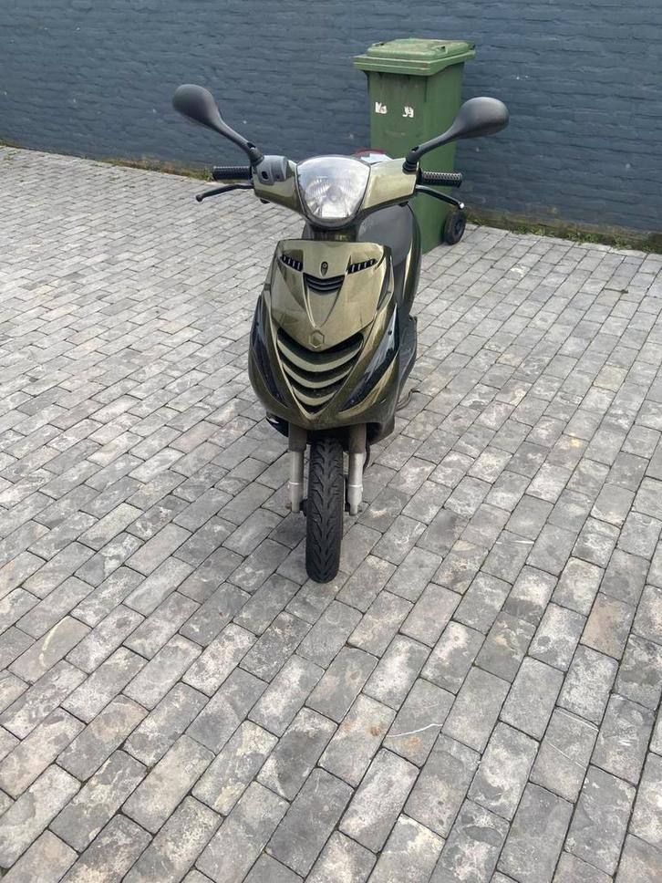 Piaggio zip 2takt 50cc, Fietsen en Brommers, Scooters | Piaggio, Gebruikt, Zip, Tweetakt, Ophalen of Verzenden