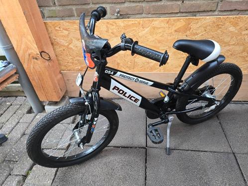 18 inch (politie) fiets, Fietsen en Brommers, Fietsen | Kinderfietsjes, Gebruikt, 16 tot 20 inch, Ophalen