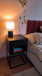 Two bedside tables, Ophalen, Gebruikt, Minder dan 45 cm, 55 tot 70 cm