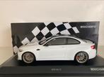 BMW M2 CS 2020 white 1:18 (nieuw) Minichamps, Hobby en Vrije tijd, Modelauto's | 1:18, Verzenden, Nieuw, Auto, MiniChamps