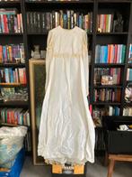 Vintage trouwjurk 54 jaar oud. Gratis, Kleding | Dames, Trouwkleding en Trouwaccessoires, Ophalen, Gedragen, Wit, Trouwjurk