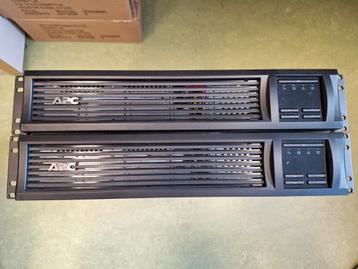 2x APC SMT1500RMI2U beschikbaar voor biedingen