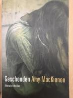 Geschonden amy macKinnon, Ophalen of Verzenden, Zo goed als nieuw