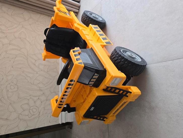 Electrice auto Mooi werkvoertuig om echt in te rijden!, Kinderen en Baby's, Speelgoed | Speelgoedvoertuigen, Zo goed als nieuw