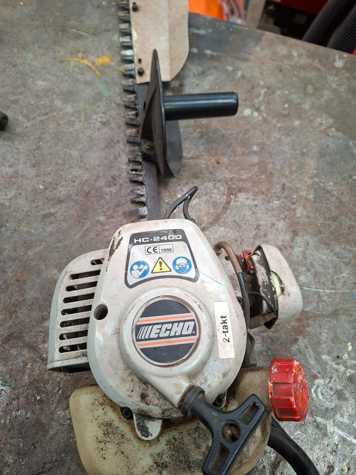 Echo Heggenschaar Benzine - HC-2400, Tuin en Terras, Heggenscharen, Gebruikt, Benzine, Ophalen of Verzenden