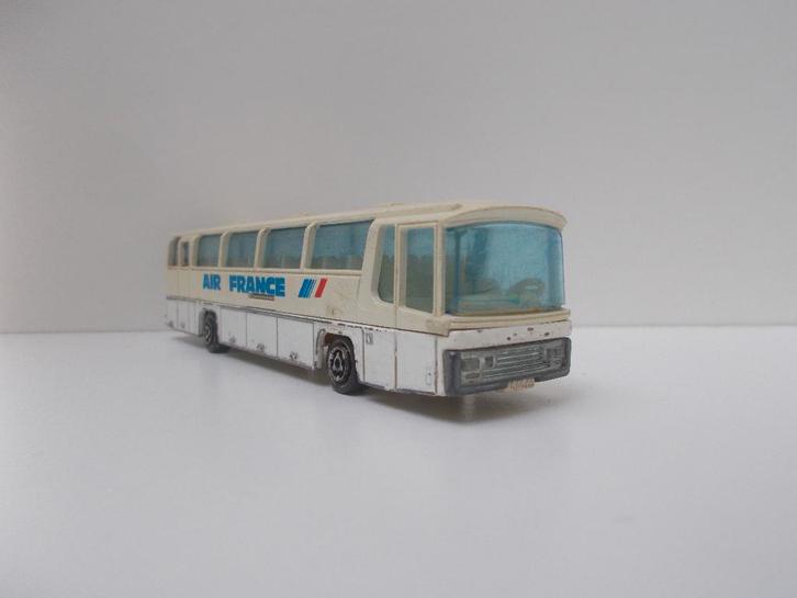 6159 Neoplan Touringcar Majorette No 375 1:87, Hobby en Vrije tijd, Modelauto's | 1:87, Gebruikt, Bus of Vrachtwagen, Majorette