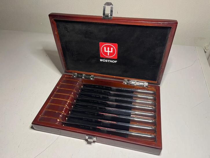 Wusthof 8-Piece RVS Mignon Steak Knife Mes Set twv 130 euro, Huis en Inrichting, Keuken | Bestek, Zo goed als nieuw, Bestekset
