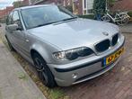 BMW 3-Serie (e90) 1.8 I 316 2002 Grijs, Origineel Nederlands, Te koop, Zilver of Grijs, 5 stoelen