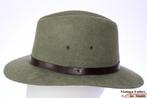 Outdoor hoed Hawkins licht groen imitatie suede 57 58, 59 60, Kleding | Dames, Hoeden en Petten, Nieuw, Ophalen of Verzenden, Hoed
