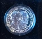 Juliana & Bernhard 60 Jaar Huwelijk Zilveren Penning, Ophalen of Verzenden, Koningin Juliana, Losse munt, Zilver