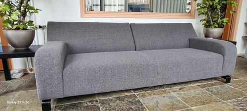 Leolux B-Flat 2 zits bank - Refurbished - Nieuwe Boucle stof, Huis en Inrichting, Banken | Bankstellen, Nieuw, Rechte bank, Driepersoons