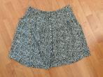 Groen met witte rok, Yessica. Maat 42, Kleding | Dames, Rokken, Maat 42/44 (L), Ophalen of Verzenden, Boven de knie, Groen