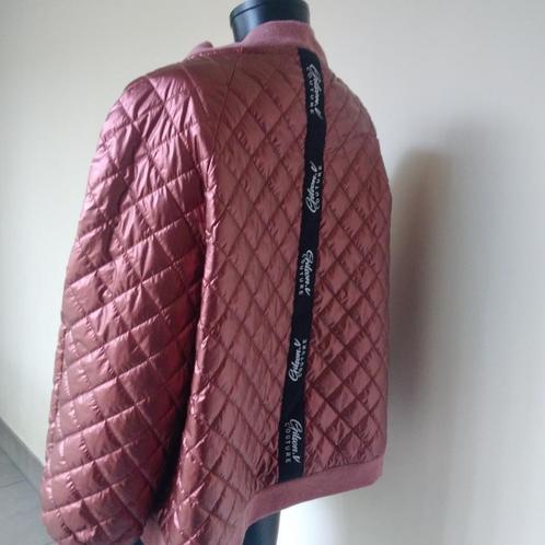 Unieke ontworpen damesjas.Gilson V Couture, Kleding | Dames, Jassen | Zomer, Zo goed als nieuw, Verzenden