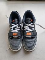 Nike Jordan Sneakers Maat 39, Ophalen, Sportschoenen, Zo goed als nieuw, Nike