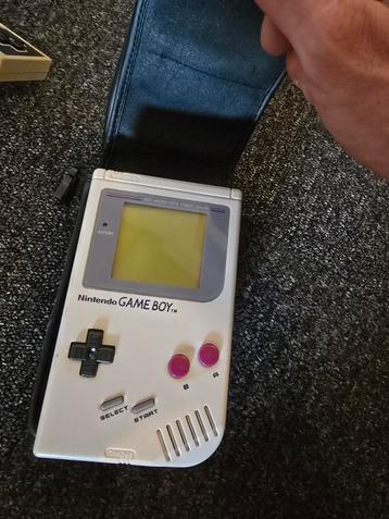 Gameboy classic met games  beschikbaar voor biedingen