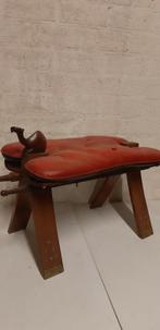 Krukje jaren 60 teakhout kamelenzadel, Ophalen of Verzenden, Hout