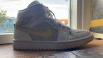 Air Jordan 1 mid White/neon, Ophalen of Verzenden, Gedragen