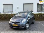 Toyota Yaris 1.3 VVTi Aspiration 1e EIGENAAR NAP APK AIRCO N, Voorwielaandrijving, 1025 kg, Gebruikt, Zwart