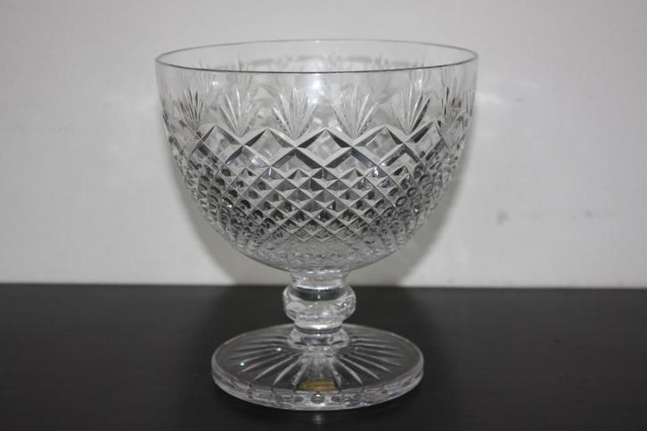 Klokotschnik kristal bokaal, puntgaaf, Antiek en Kunst, Antiek | Glas en Kristal, Ophalen of Verzenden