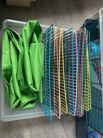 Beeztees ren met bodem voor hamster beschikbaar voor biedingen